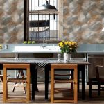 Обои на кухню: обилие палитры цветов и дизайна стенного покрытия Обои на кухню: обилие палитры цветов и дизайна стенного покрытия