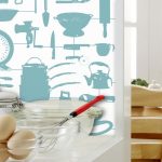 Обои на кухню: обилие палитры цветов и дизайна стенного покрытия Обои на кухню: обилие палитры цветов и дизайна стенного покрытия