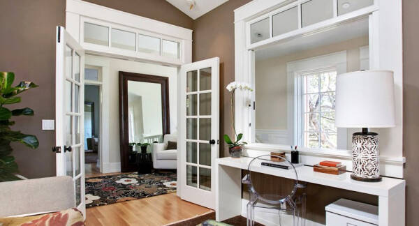 Межкомнатные двери со стеклом: оригинальное и функциональное решение Межкомнатные двери со стеклом: оригинальное и функциональное решение