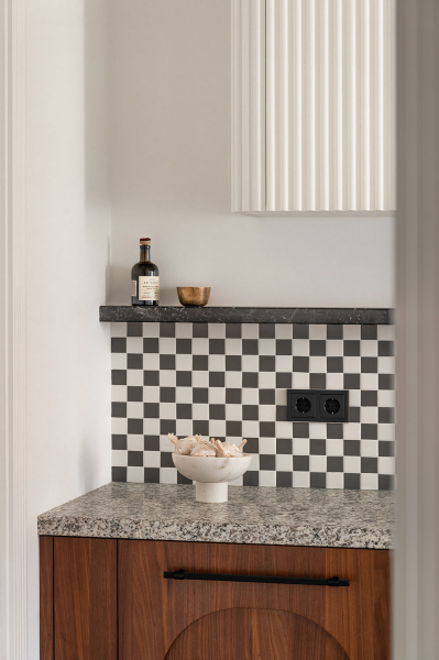 Мягкий современный интерьер для молодой семьи в Киеве