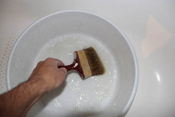 Как приклеить бордюр на ванну: разбор правил укладки + инструкция по установке Как приклеить бордюр на ванну: разбор правил укладки + инструкция по установке