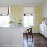 Обои на кухню: обилие палитры цветов и дизайна стенного покрытия Обои на кухню: обилие палитры цветов и дизайна стенного покрытия