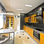 Обои на кухню: обилие палитры цветов и дизайна стенного покрытия Обои на кухню: обилие палитры цветов и дизайна стенного покрытия