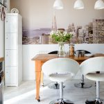 Обои на кухню: обилие палитры цветов и дизайна стенного покрытия Обои на кухню: обилие палитры цветов и дизайна стенного покрытия