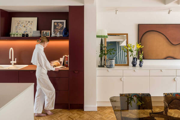 Цветные комнаты и старинные детали: смелый дизайн викторианского дома в Лондоне Цветные комнаты и старинные детали: смелый дизайн викторианского дома в Лондоне