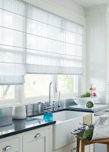 Как правильно выбрать римские шторы на кухню, фото в интерьере, видео Как правильно выбрать римские шторы на кухню, фото в интерьере, видео
