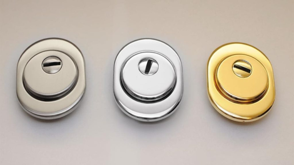 Виды накладок на замок входной двери Виды накладок на замок входной двери