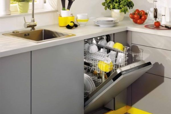 Установка встраиваемой посудомоечной машины: пошаговый инструктаж по монтажу Установка встраиваемой посудомоечной машины: пошаговый инструктаж по монтажу