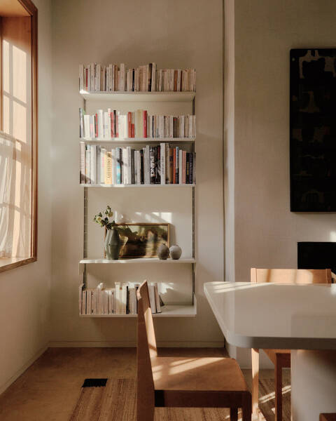 Микс стилей и солнечный свет в интерьерах необычного таунхауса в Нью-Йорке Микс стилей и солнечный свет в интерьерах необычного таунхауса в Нью-Йорке