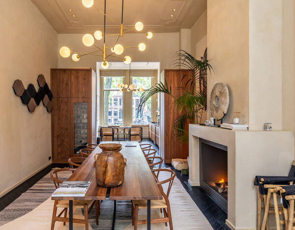 Стильный современный интерьер в доме на канале в Амстердаме Стильный современный интерьер в доме на канале в Амстердаме