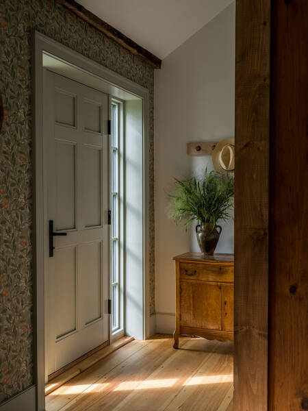 Американская дача с традиционными и современными элементами декора