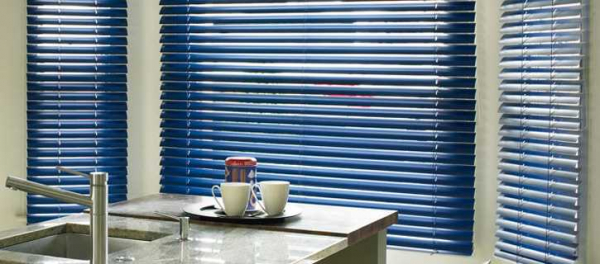 Как правильно выбрать жалюзи на балкон Как правильно выбрать жалюзи на балкон