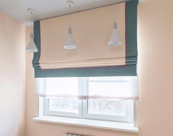 Как правильно выбрать римские шторы на кухню, фото в интерьере, видео Как правильно выбрать римские шторы на кухню, фото в интерьере, видео