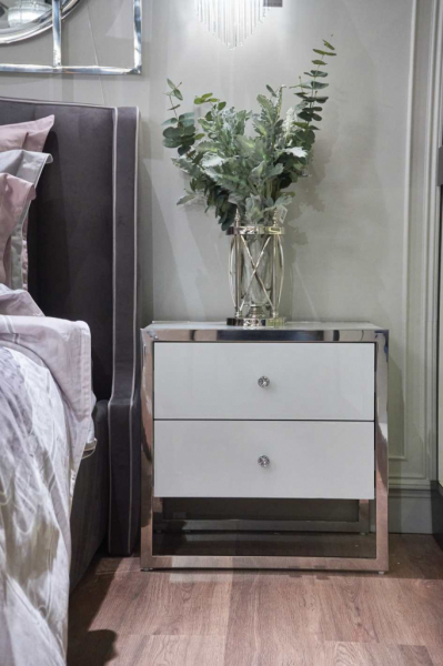 Искусственные цветы в интерьере дома – 6 советов по выбору и декору Искусственные цветы в интерьере дома – 6 советов по выбору и декору