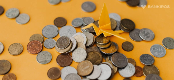 Как сегодня защитить сбережения от девальвации: вклад, валюта или золото? Как сегодня защитить сбережения от девальвации: вклад, валюта или золото?