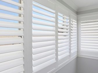 Как правильно выбрать жалюзи на балкон Как правильно выбрать жалюзи на балкон