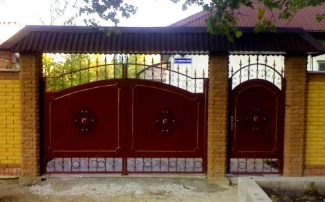 Навесы и козырьки для ворот Навесы и козырьки для ворот