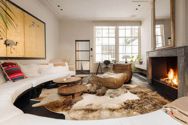 Стильный современный интерьер в доме на канале в Амстердаме Стильный современный интерьер в доме на канале в Амстердаме