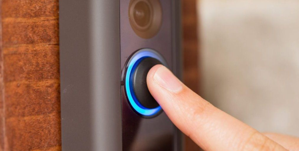 Обзор преимуществ и недостатков беспроводных звонков на дверь в квартиру Обзор преимуществ и недостатков беспроводных звонков на дверь в квартиру