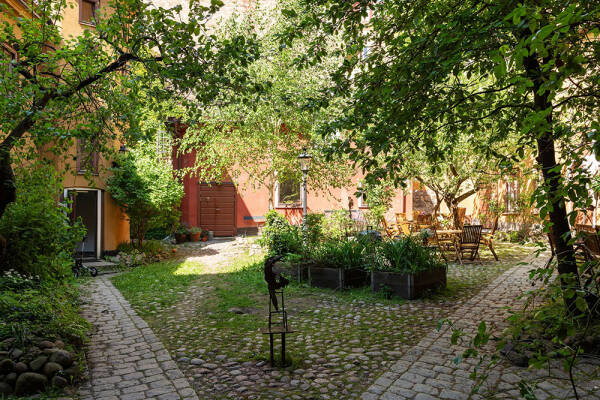 Дровяная печь и винтажная мебель: уютная квартира в Швеции (78 кв. м) Дровяная печь и винтажная мебель: уютная квартира в Швеции (78 кв. м)