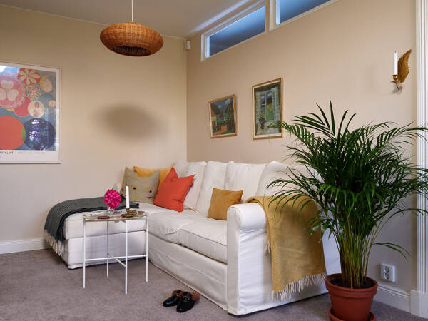 Квартира в Швеции с настроением загородной дачи (86 кв. м) Квартира в Швеции с настроением загородной дачи (86 кв. м)