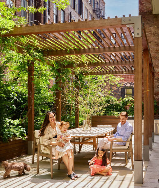 Стильный дизайн в прохладных тонах: апартаменты с террасой в Нью-Йорке Стильный дизайн в прохладных тонах: апартаменты с террасой в Нью-Йорке