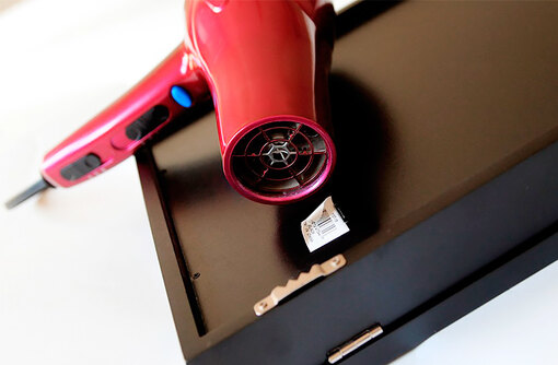 Чем можно оттереть клей: 14 способов Чем можно оттереть клей: 14 способов