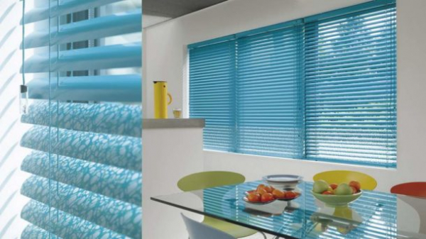 Какие жалюзи выбрать для пластиковых окон (40 фото) Какие жалюзи выбрать для пластиковых окон (40 фото)