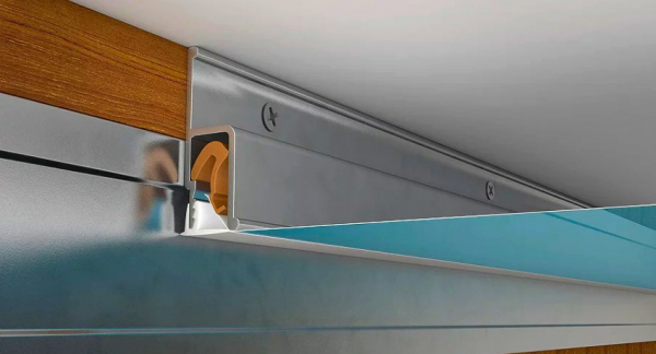 Профили для натяжных потолков: виды, методы монтажа