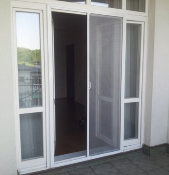 Выбор двери-сетки на балкон Выбор двери-сетки на балкон