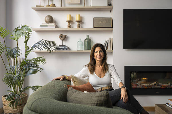 Аутентичная испанская квартира в роскошном модернистском доме в Барселоне