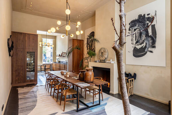 Стильный современный интерьер в доме на канале в Амстердаме Стильный современный интерьер в доме на канале в Амстердаме