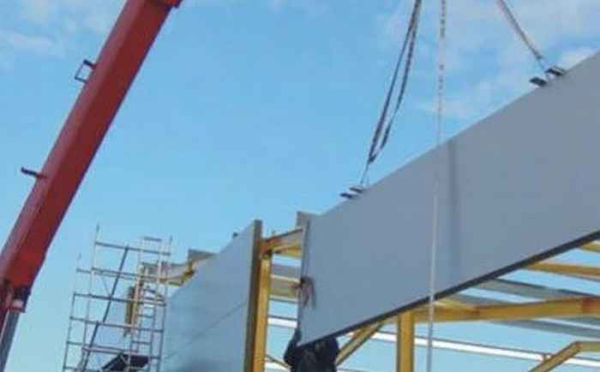 Особенности сэндвич панелей Особенности сэндвич панелей