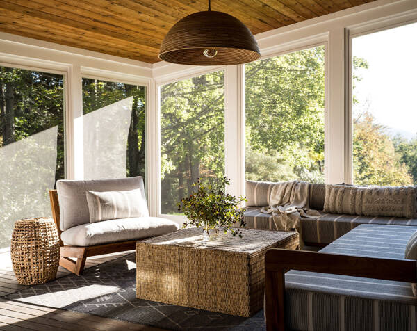 Американская дача с традиционными и современными элементами декора