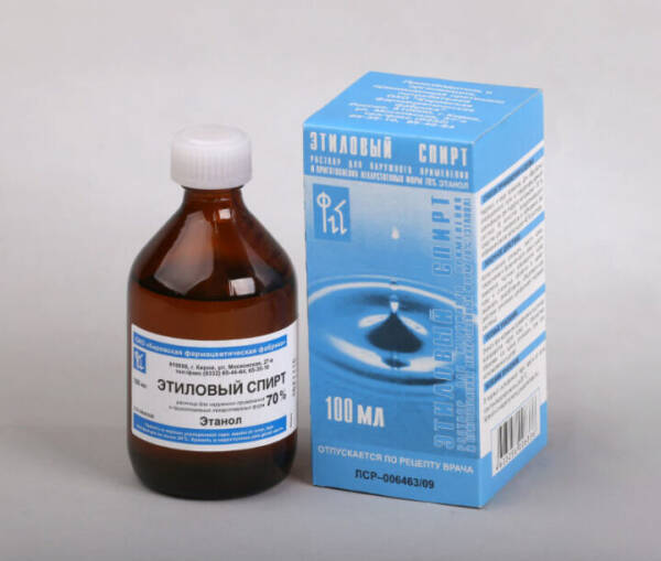 Чем можно оттереть клей: 14 способов Чем можно оттереть клей: 14 способов