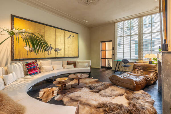 Стильный современный интерьер в доме на канале в Амстердаме Стильный современный интерьер в доме на канале в Амстердаме