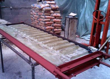 Заборы из бетонных панелей