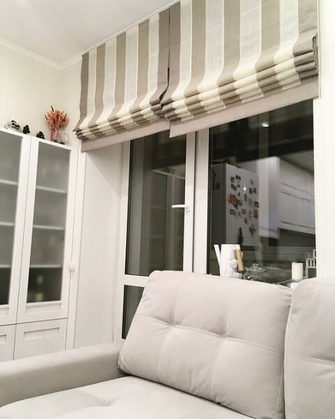 Как правильно выбрать римские шторы на кухню, фото в интерьере, видео Как правильно выбрать римские шторы на кухню, фото в интерьере, видео