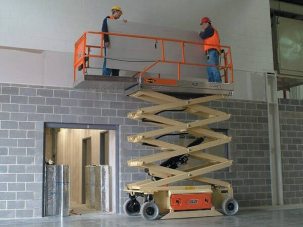 9 советов, какой ножничный подъемник выбрать 9 советов, какой ножничный подъемник выбрать