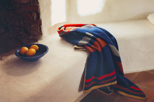 Яркие краски на средиземноморском побережье от Zara Home Яркие краски на средиземноморском побережье от Zara Home