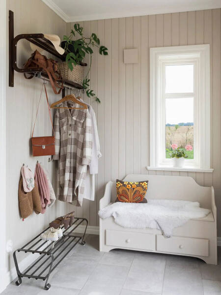 Будто стоит здесь с прошлого века: новый дачный домик в традиционном стиле Будто стоит здесь с прошлого века: новый дачный домик в традиционном стиле