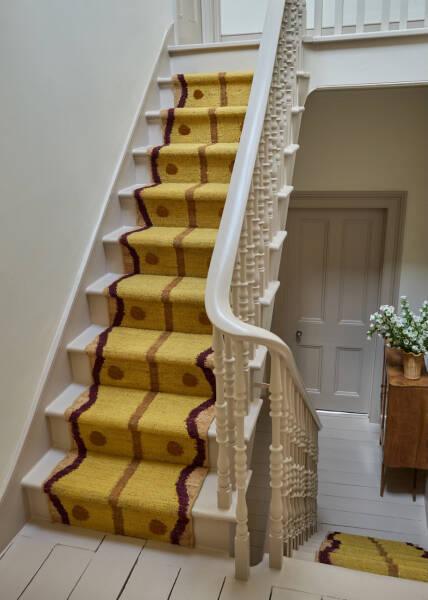 Приятные вставки цвета и современного декора в дизайне классического таунхауса в Лондоне Приятные вставки цвета и современного декора в дизайне классического таунхауса в Лондоне