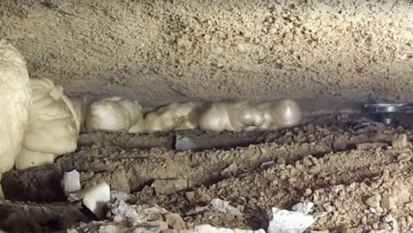 Как приподнять бетонную плиту и быстро построить кирпичный дом Как приподнять бетонную плиту и быстро построить кирпичный дом