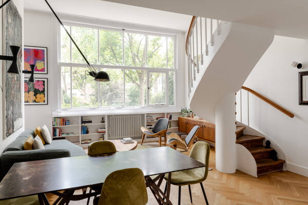 Интересное пространство белой квартиры в Лондоне Интересное пространство белой квартиры в Лондоне