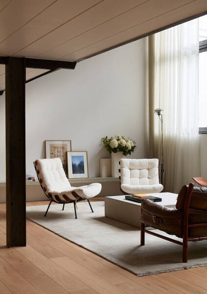 Индустриальный характер и творческие нотки: апартаменты архитектора в Париже Индустриальный характер и творческие нотки: апартаменты архитектора в Париже