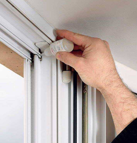 Как заменить уплотнитель на пластиковых окнах своими руками: пошаговая инструкция Как заменить уплотнитель на пластиковых окнах своими руками: пошаговая инструкция