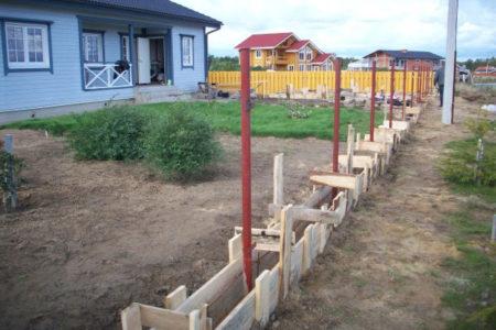 Строительство забора из пеноблоков Строительство забора из пеноблоков