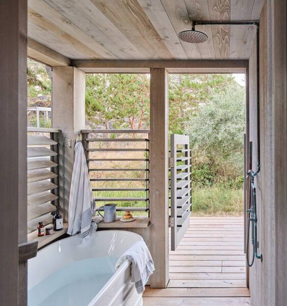 Идеальный деревянный домик на острове в Канаде