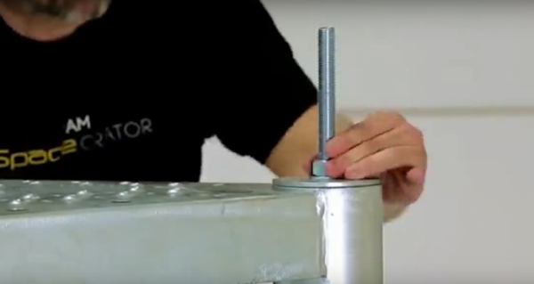 Как приподнять бетонную плиту и быстро построить кирпичный дом Как приподнять бетонную плиту и быстро построить кирпичный дом