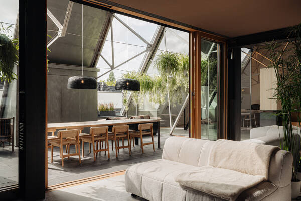 Невероятный лофт в здании бывшей церкви в Амстердаме Невероятный лофт в здании бывшей церкви в Амстердаме